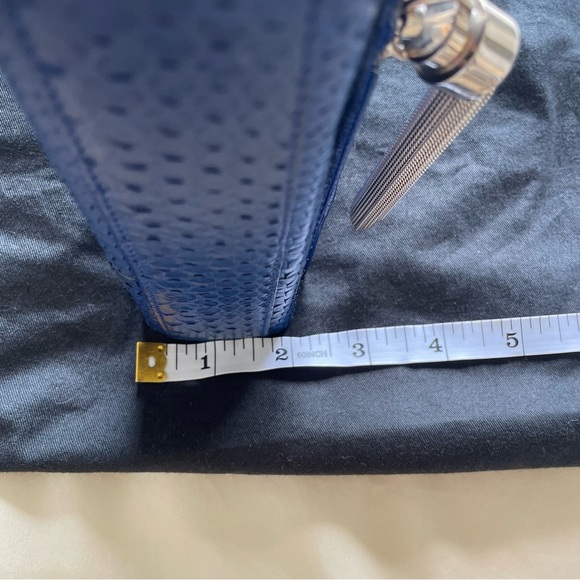 Python Yves Saint Laurent Medium Kate Monogram Tassel bag - Picture 4 of 11